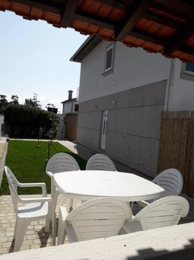 Royalheronhouse Viana do Castelo Buitenkant foto
